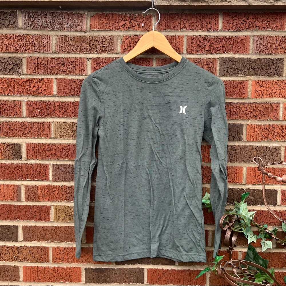 Hurley Gray and Black Marled Long Sleeve Tee Shirt